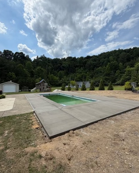 Concrete Pool Deck Contractor in Wilmington, NC